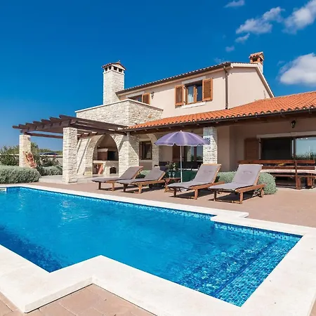 Lovely In With Kitchen * Vodnjan